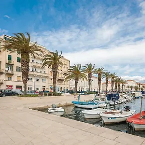 Anabela Apartment Split